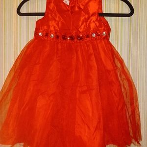 Muneca girls flowy red dress size 3T